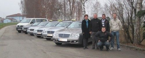 Das Team von Taxi Ehmair in Gunskirchen